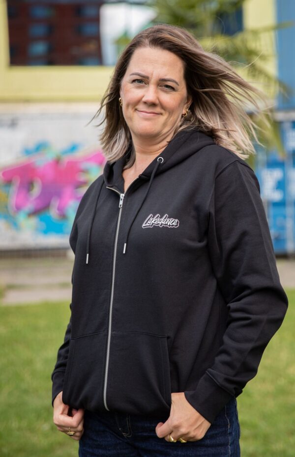 Lakedance Zip-up Hoodie | Unisex | Zwart 2025 - Afbeelding 2